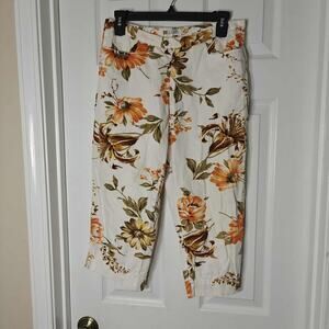Pond Opall women XL capri tan pants flowers and leaves
